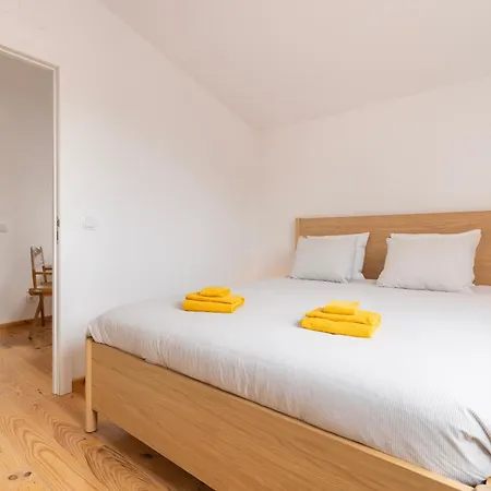 Poets Atelier * Oeiras