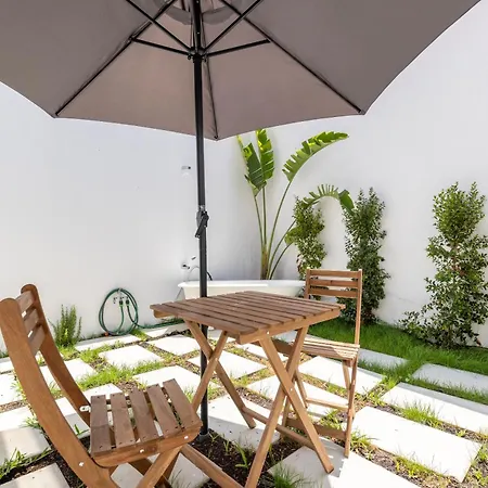 Villa Poets Atelier *