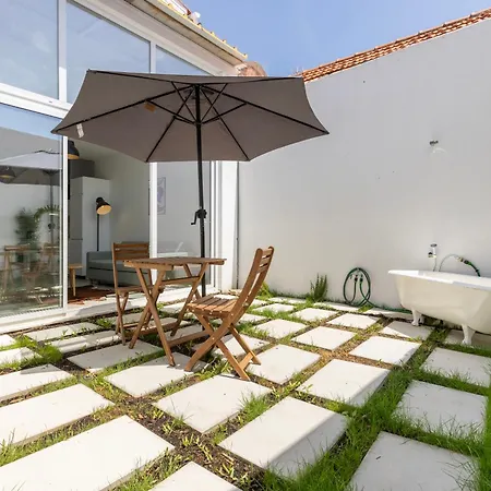 Villa Poets Atelier *