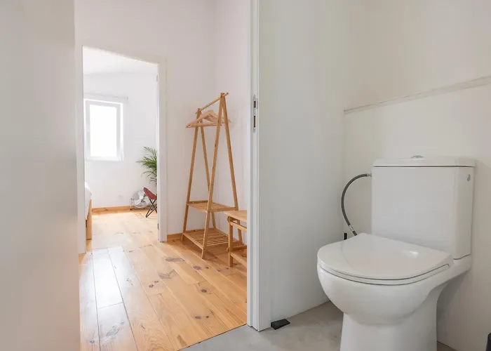 Poets Atelier * Oeiras