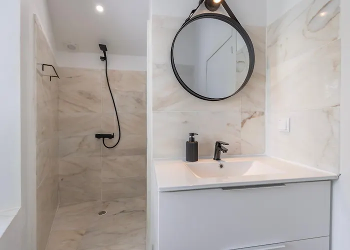 Vila Poets Atelier *